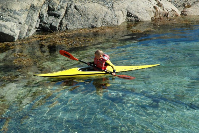 BABY KAYAK