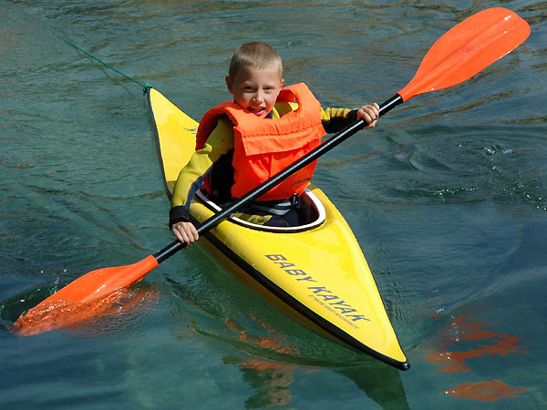 BABY KAYAK
